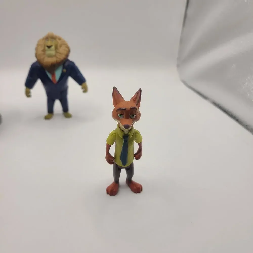 Disney Store ZOOTOPIA Movie Figure lot of  5 Pcs Cake Topper